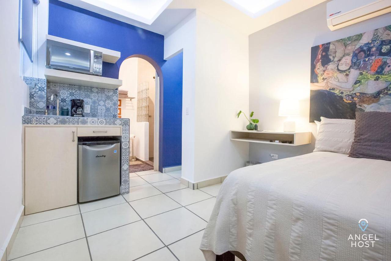 Studio Apartments In Downtown La Paz Walk To Seaside Malecon Exterior photo